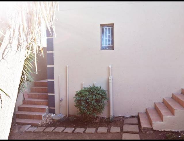 3 BEDROOM PROPERTY TO RENT IN RANGEVIEW